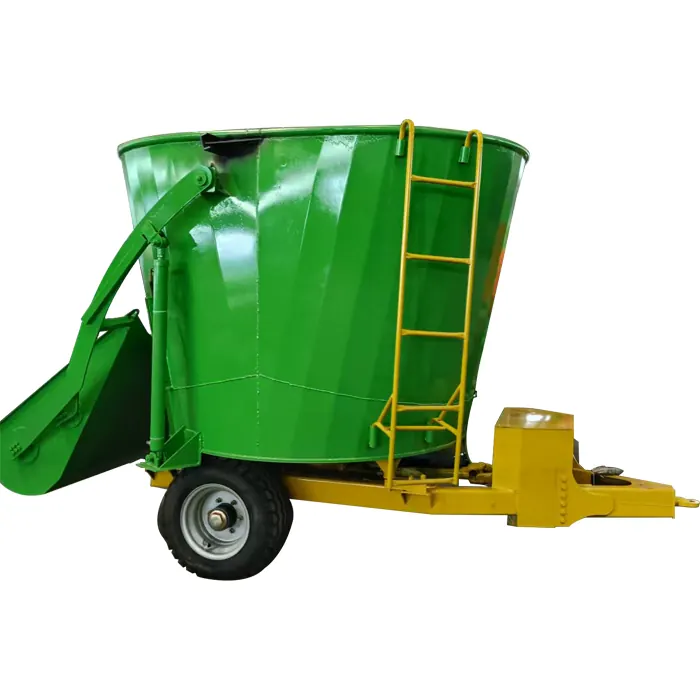 Trailed TMR mixer wagon